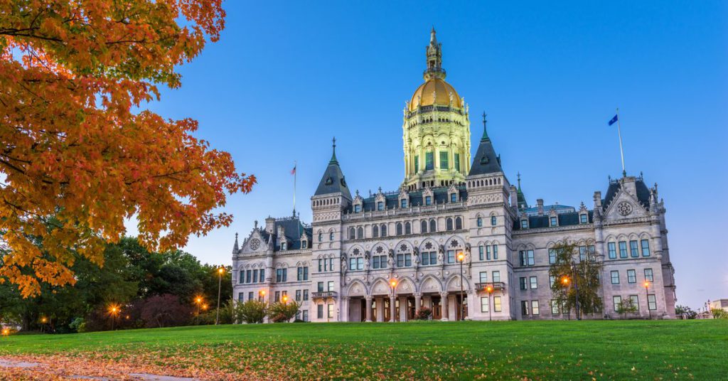 image of Connecticut state capitol